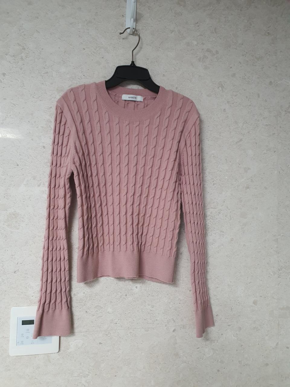 메인스테이 핑크색 케이블니트 여성