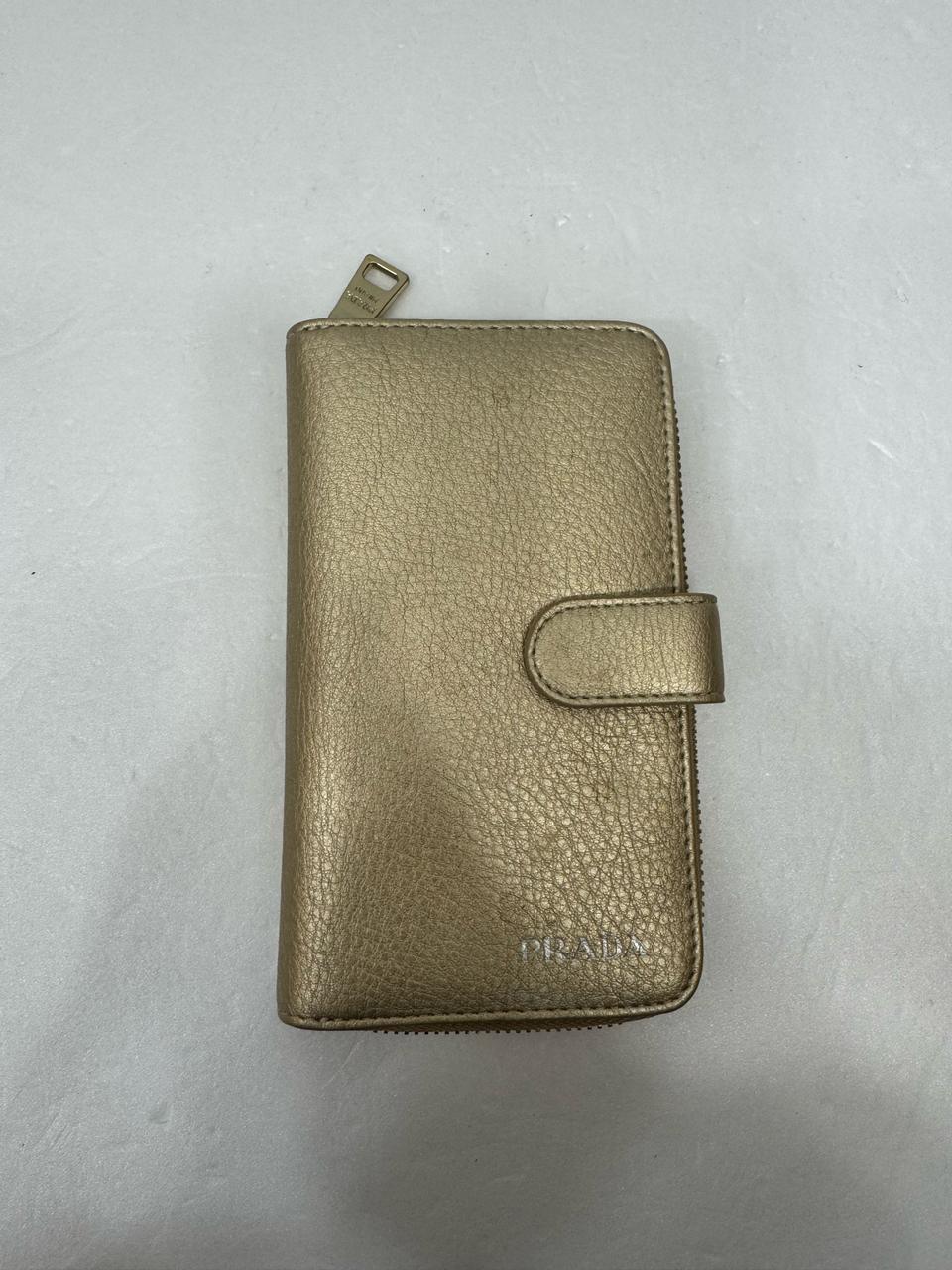 프라다 지갑