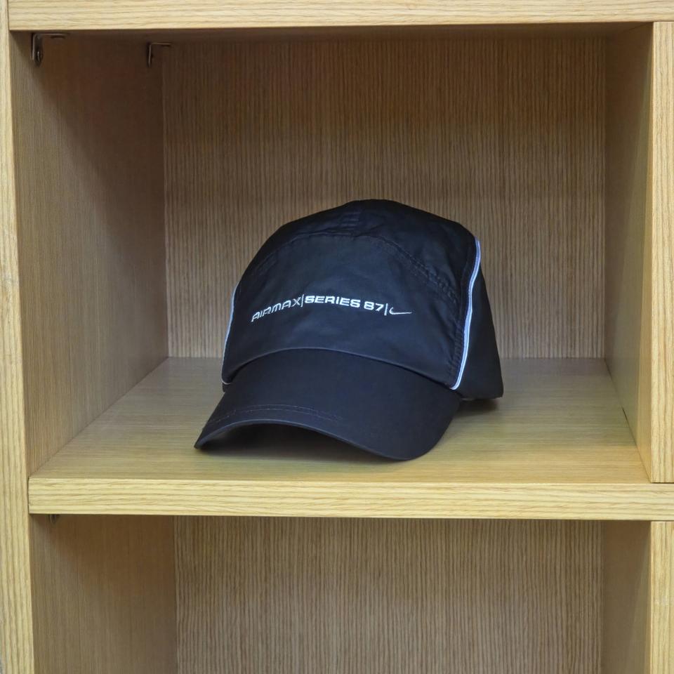 나이키 에어맥스 Series 87 블랙 모자