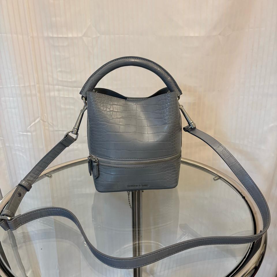 정품 찰스앤키스 버킷 투웨이 토트백