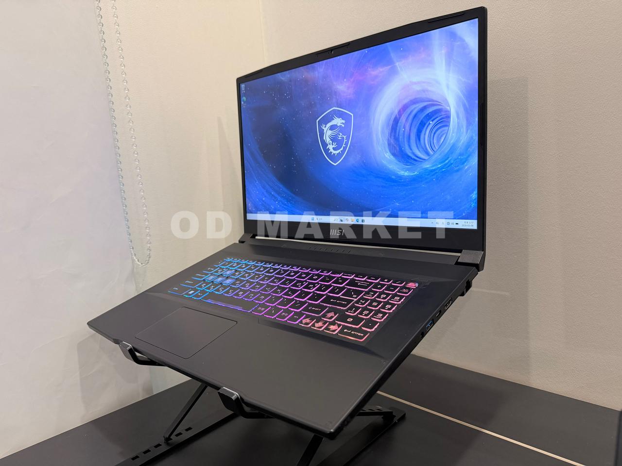 MSI 게이밍 노트북(RTX4060,32g/1T,13세대)