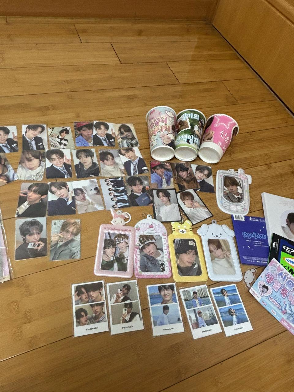 투어스포카30장,앨범비공굿 일괄판매