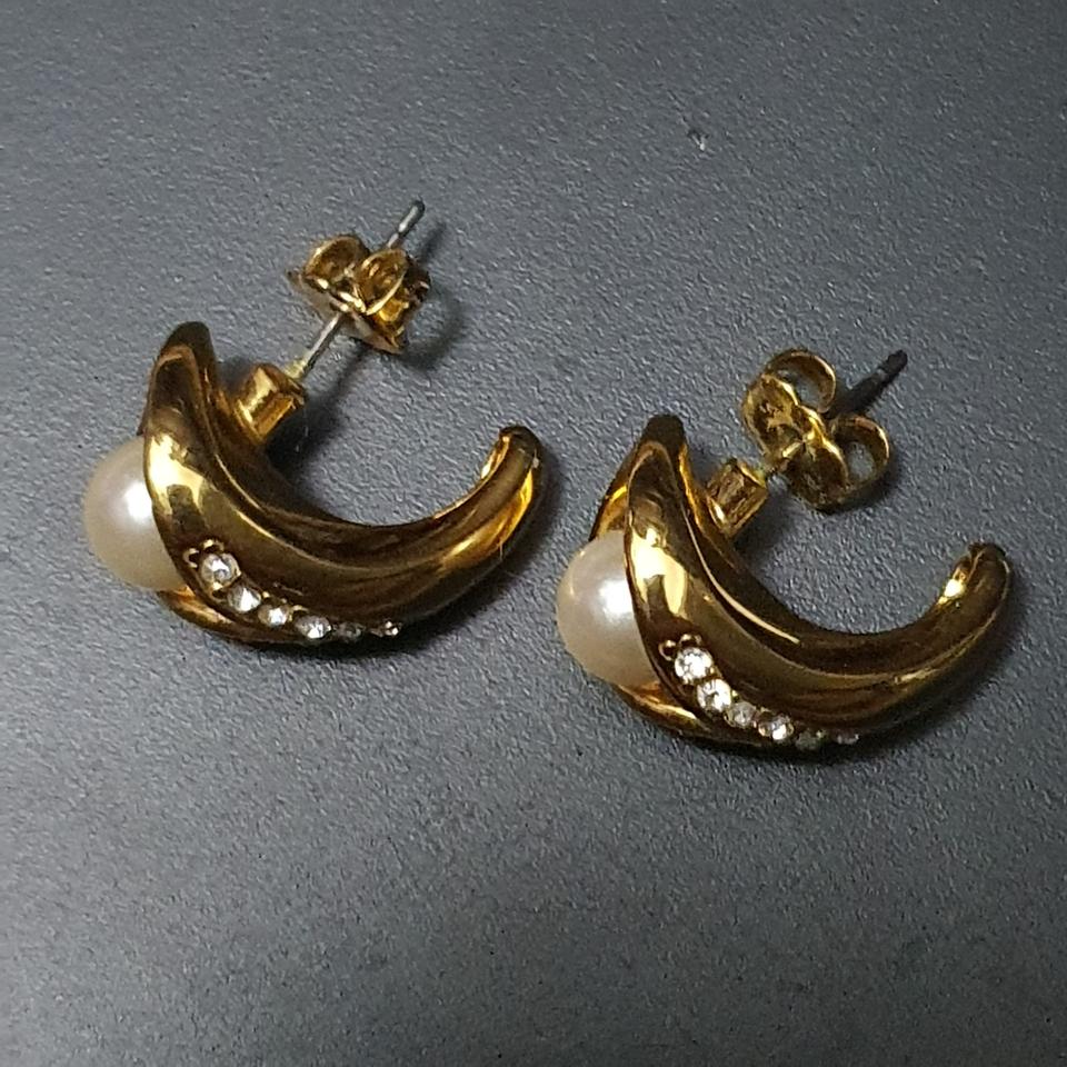 미국 Nadri 나드리 하프 귀걸이 자연스럽게 드레이프된 라인이 고급스