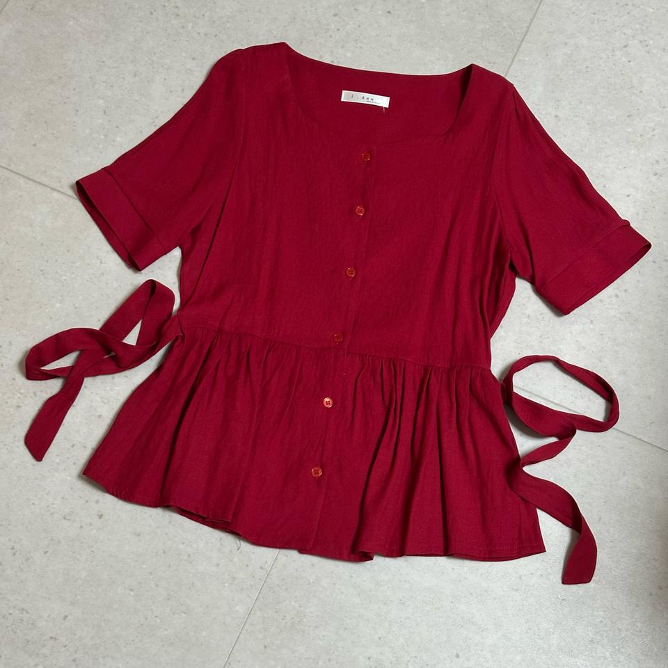 레드 빨강 반팔 끈 블라우스