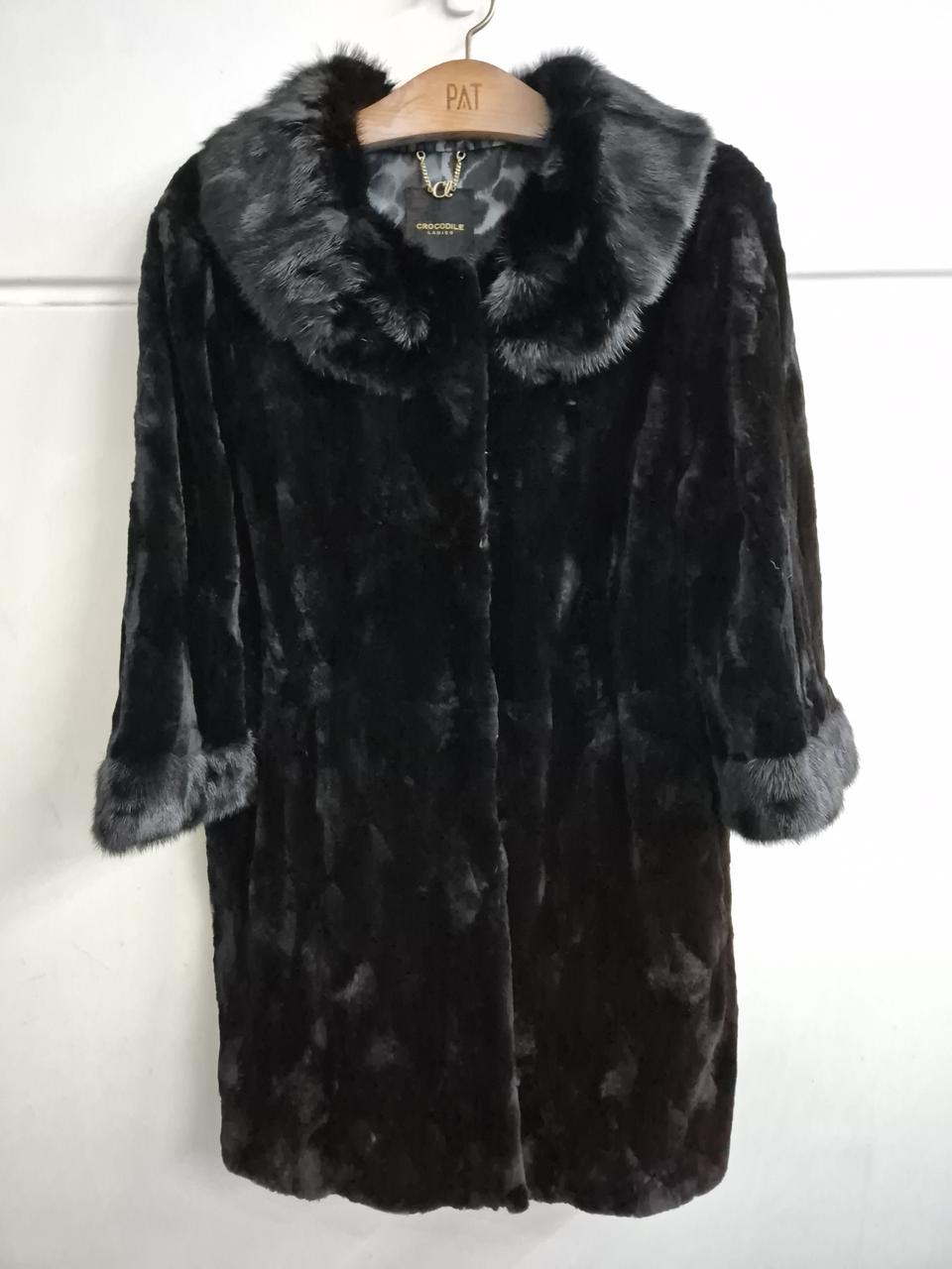 크로커다일 블랙 색상 밍크 코트(100/L)