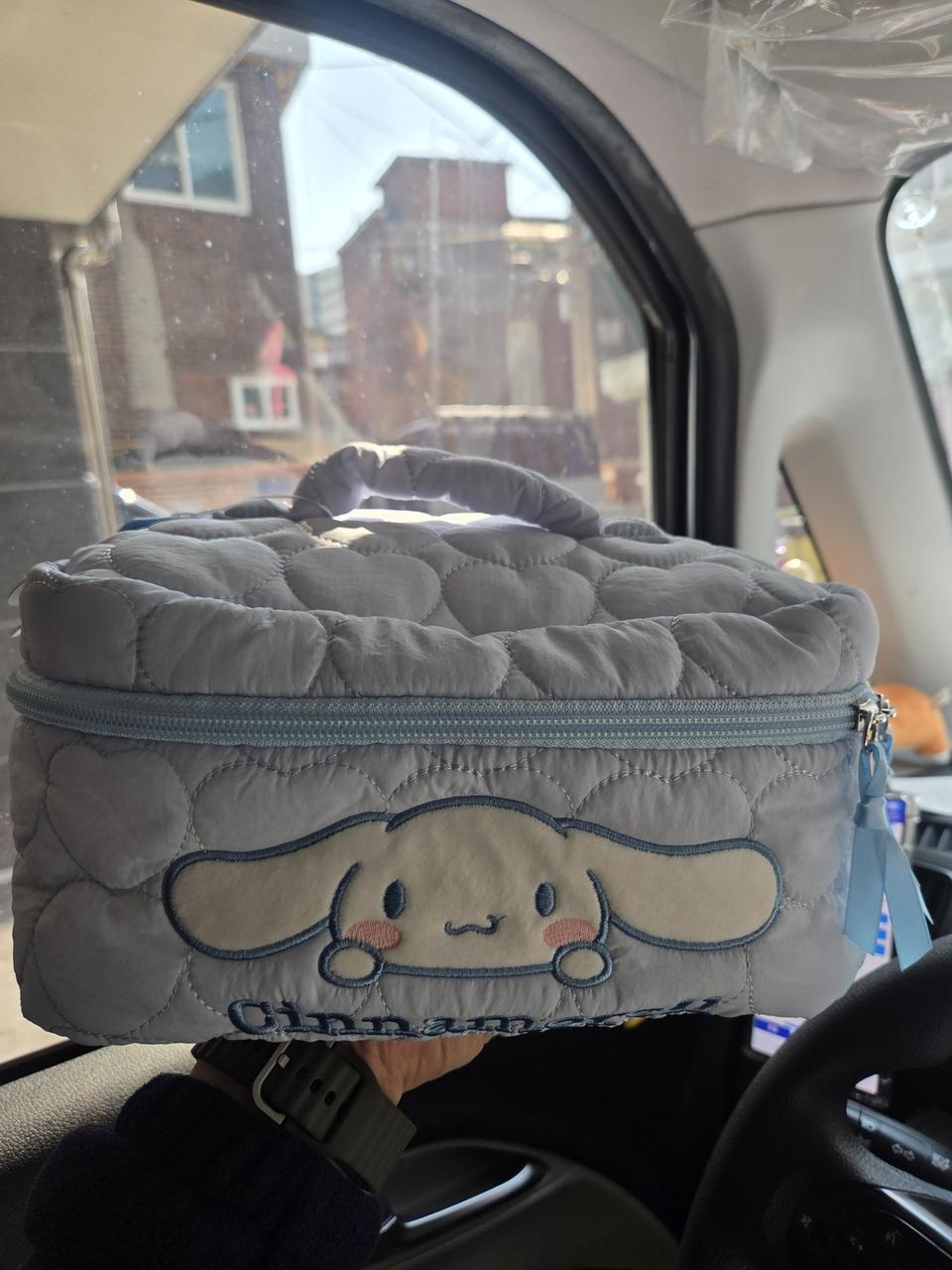 산리오 시나모롤 퀼팅 파우치