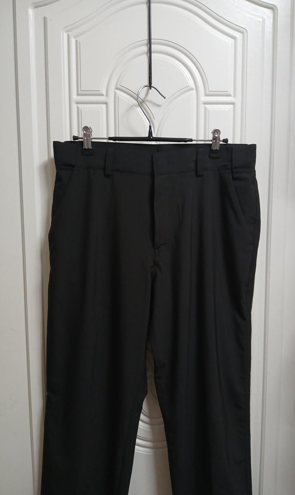 검정색 남성 바지