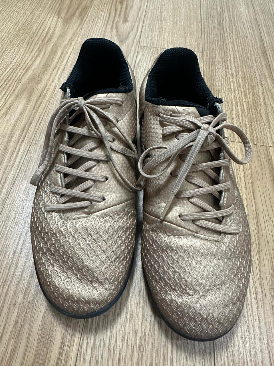 아디다스 키즈 풋살화 메시16.3 축구화 210사이즈