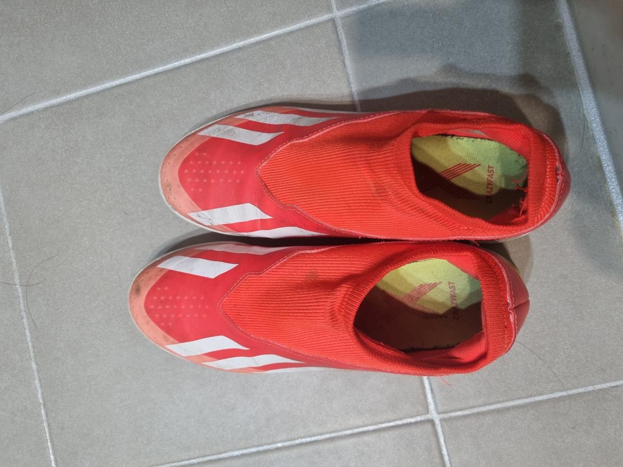 아디다스 크레이지 패스트 풋살화