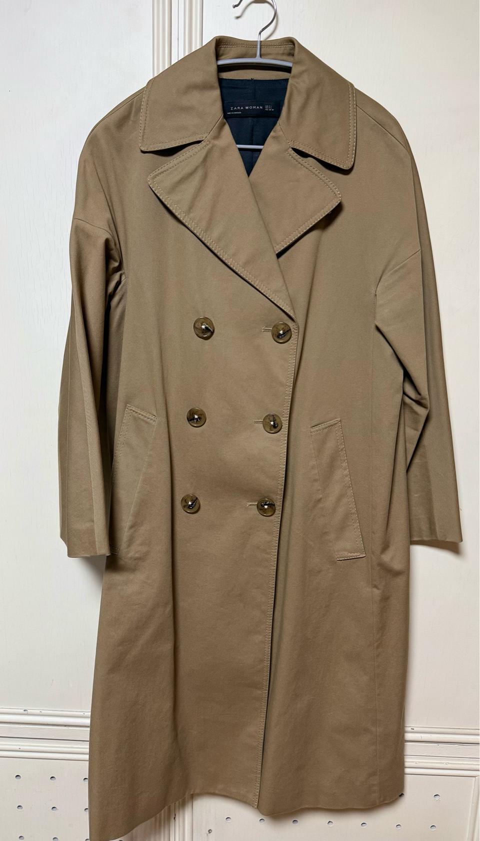 자라 더블 트렌치 코트