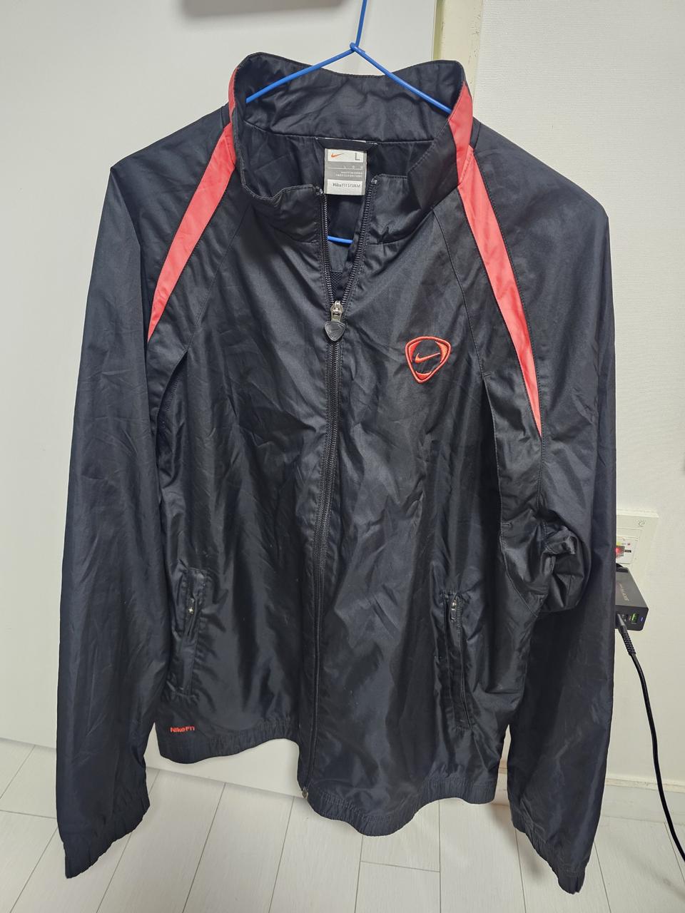 나이키 올드스쿨 스톰핏 져지 바람막이