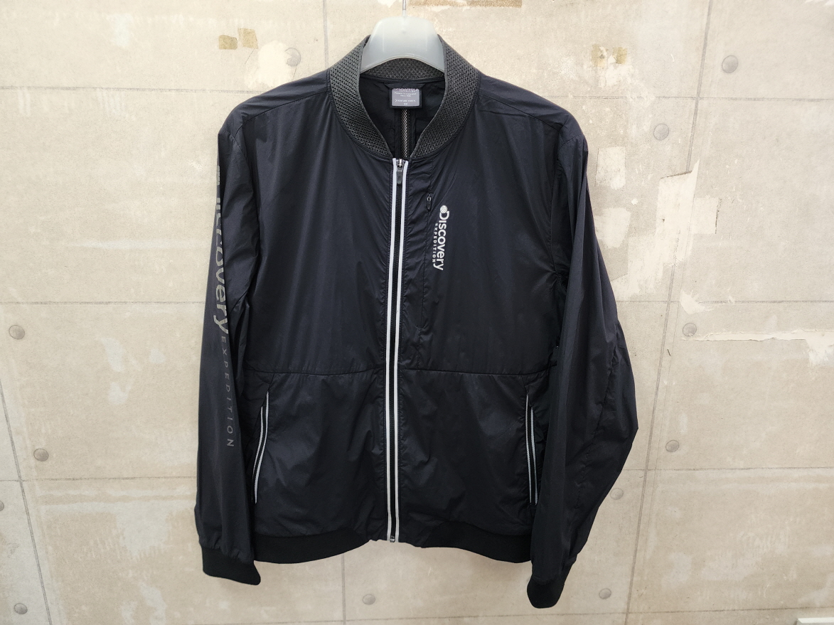 (100)디스커버리 정품 남성 경랑 바람막이 점퍼/100/상태우수