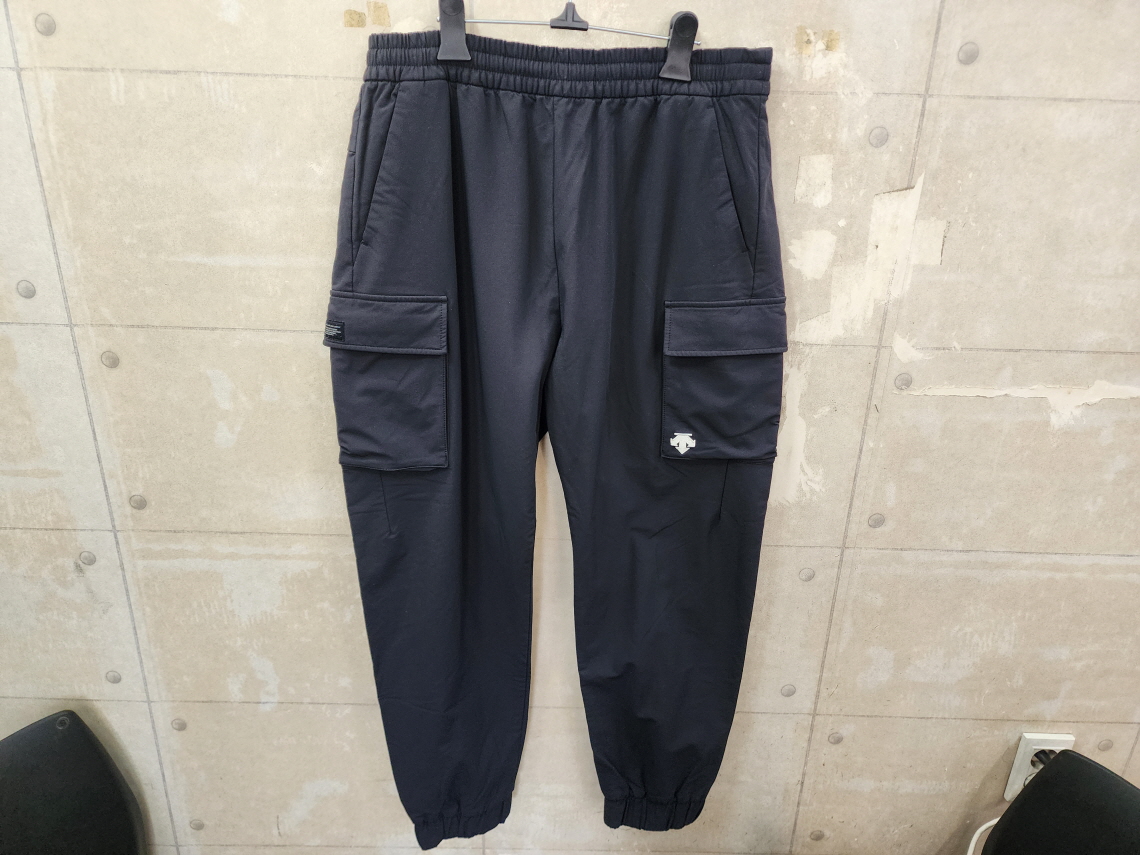 (XL)데상트 정품 남성 아웃포켓 카고 조거 팬츠/35size/상태좋음