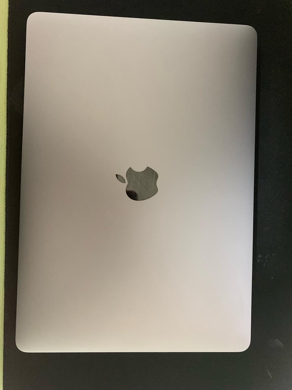 맥북프로 13 M2 2022 터치바 24GB 2TB 배터리100% 판매