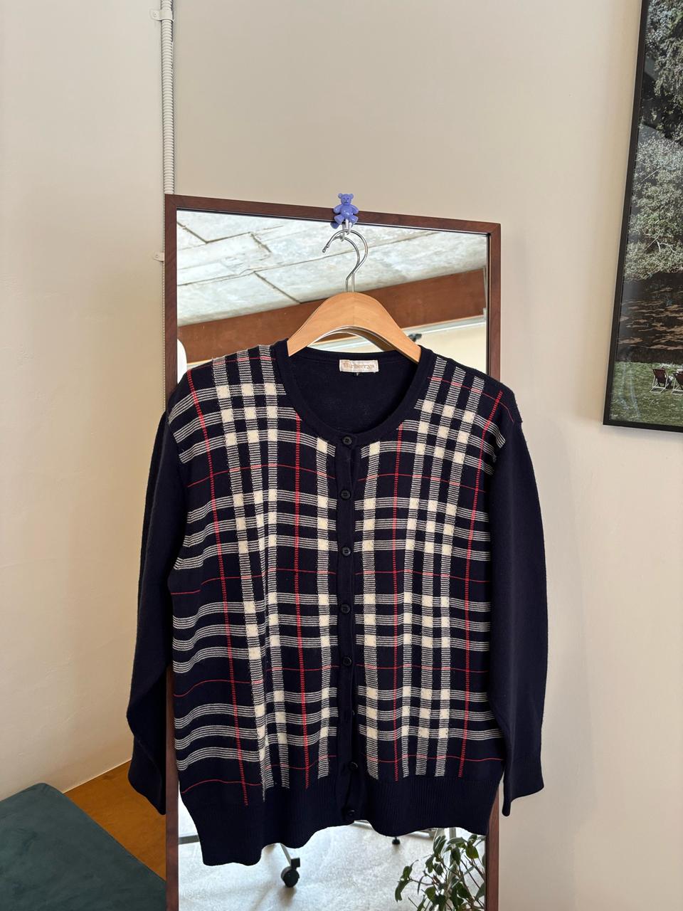 버버리 네이비 체크 가디건