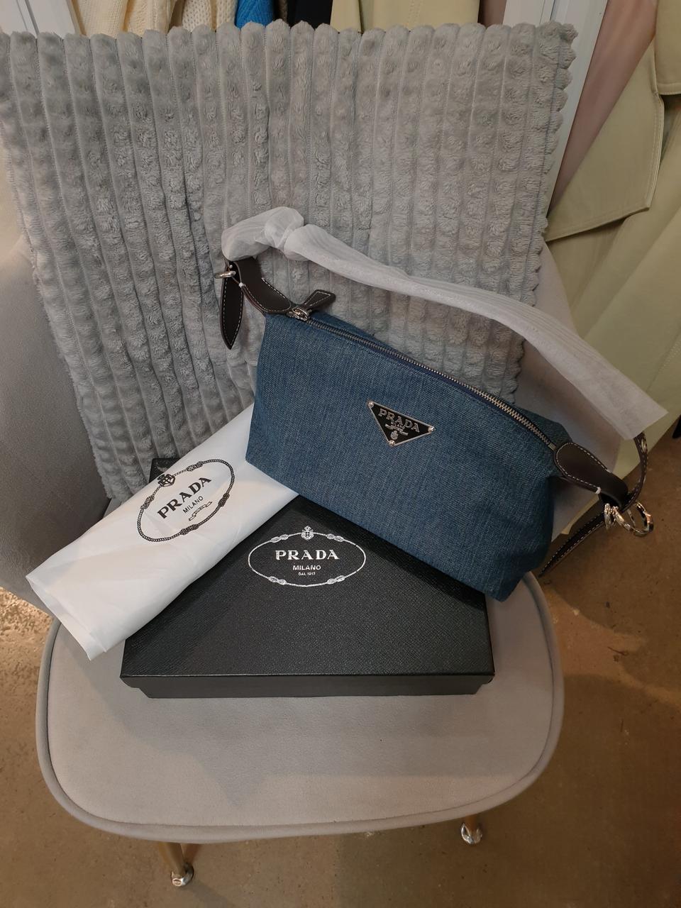 프라다 데님 숄더백 크로스백 새상품✅