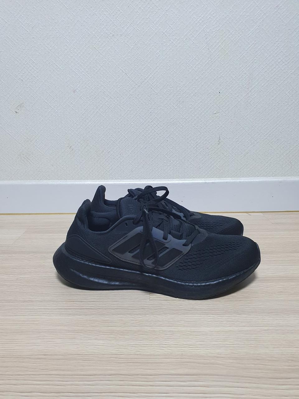 아디다스 울트라바운스 운동화 275