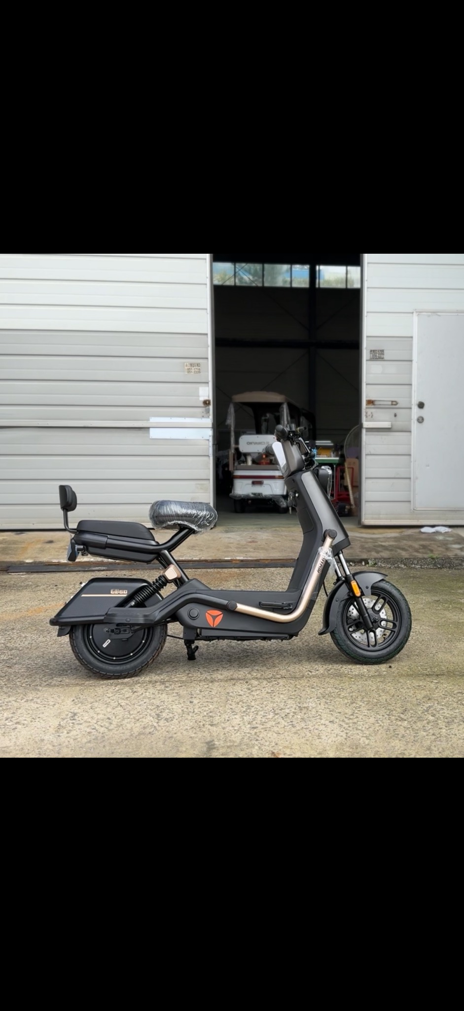 야디 전기스쿠터 GB60