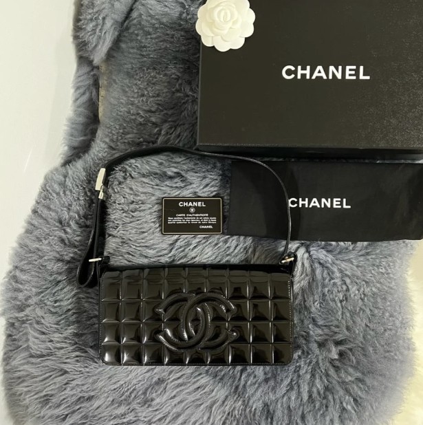 샤넬 블랙 페이던트 초코바 숄더백 샤넬백 미니백