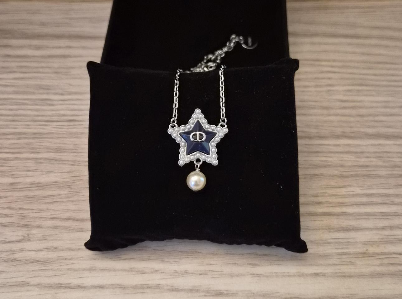 크리스챤디올 목걸이