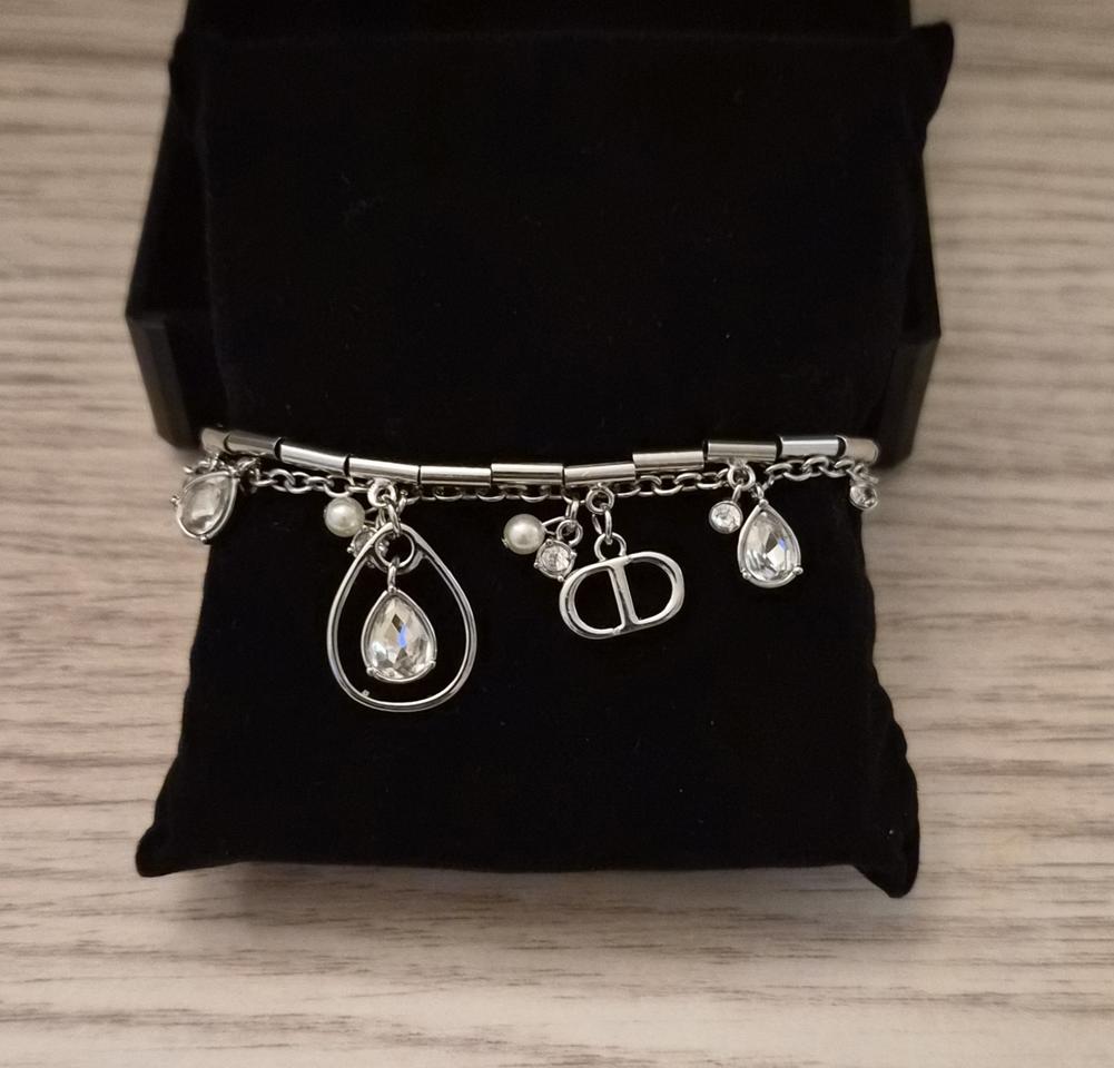 크리스챤디올 팔찌