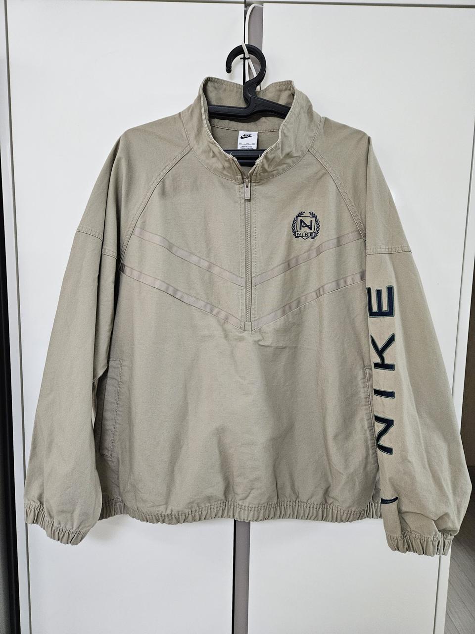 나이키 아노락.110사이즈(XXL)상태최상