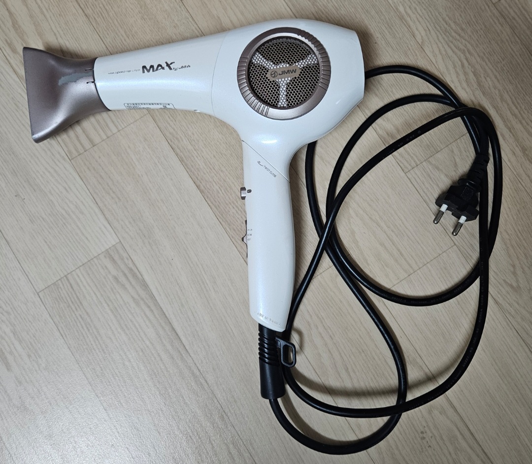 [최저가]JMW 맥스 화이트 BLDC 항공모터 접이식 헤어드라이기