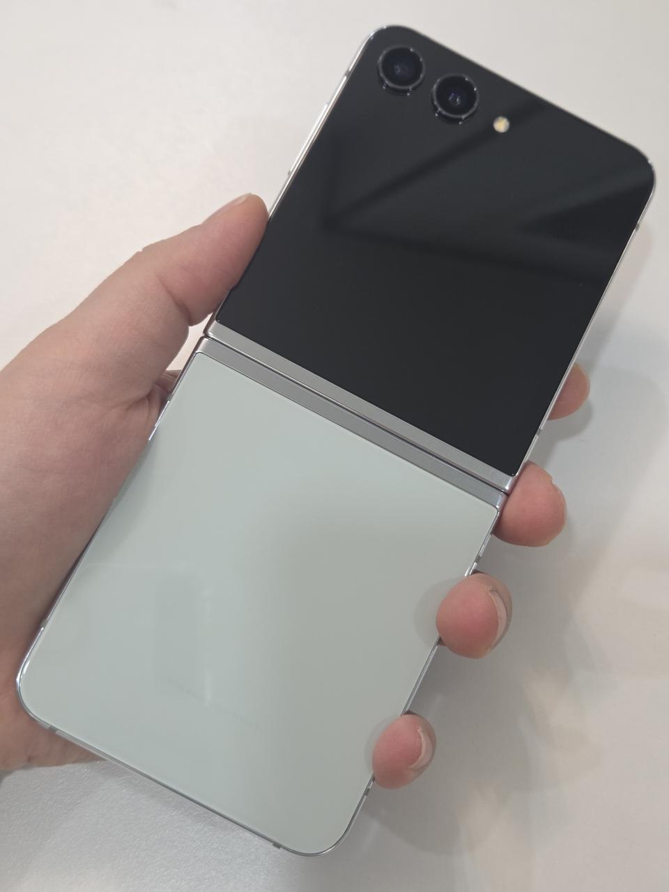 Z플립5 자급제 512G 특SS급 서울플립5 대구플립5 인천플립5 창원플