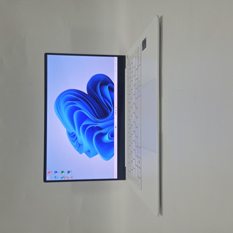 삼성 노트북 i5 램16G/갤럭북 프로/890g/AMOLED