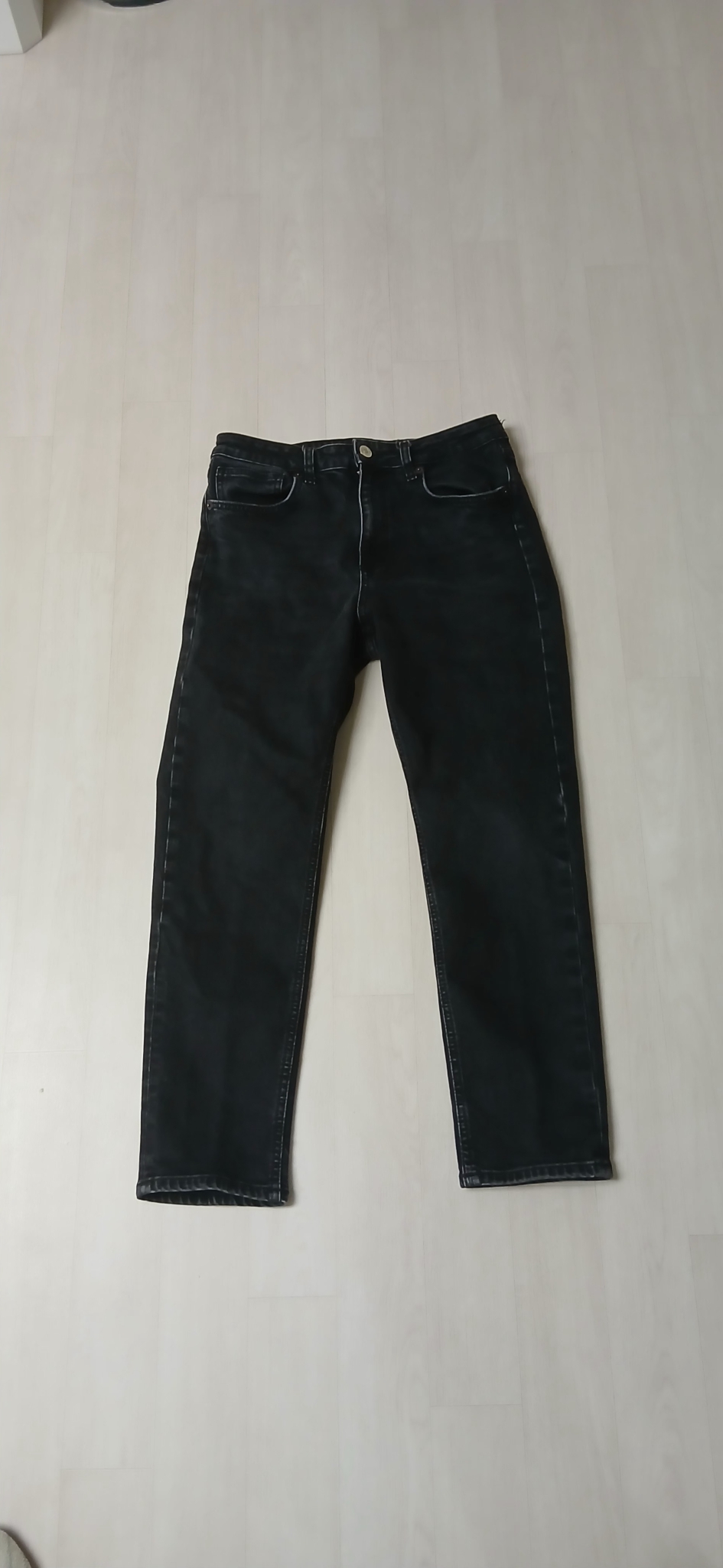 ZARA 일자블랙진m