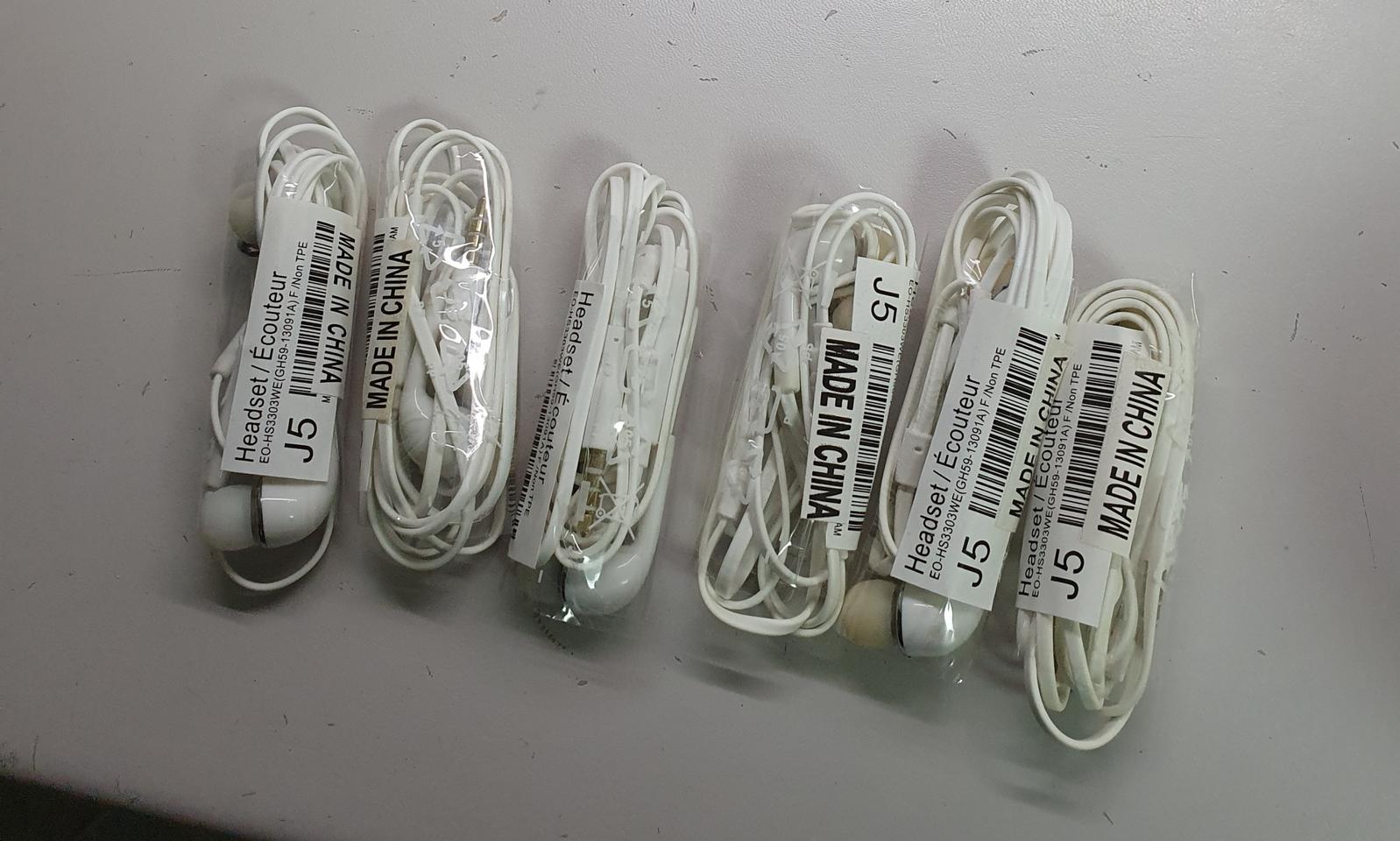 삼성 근본 J5 칼국수 이어폰