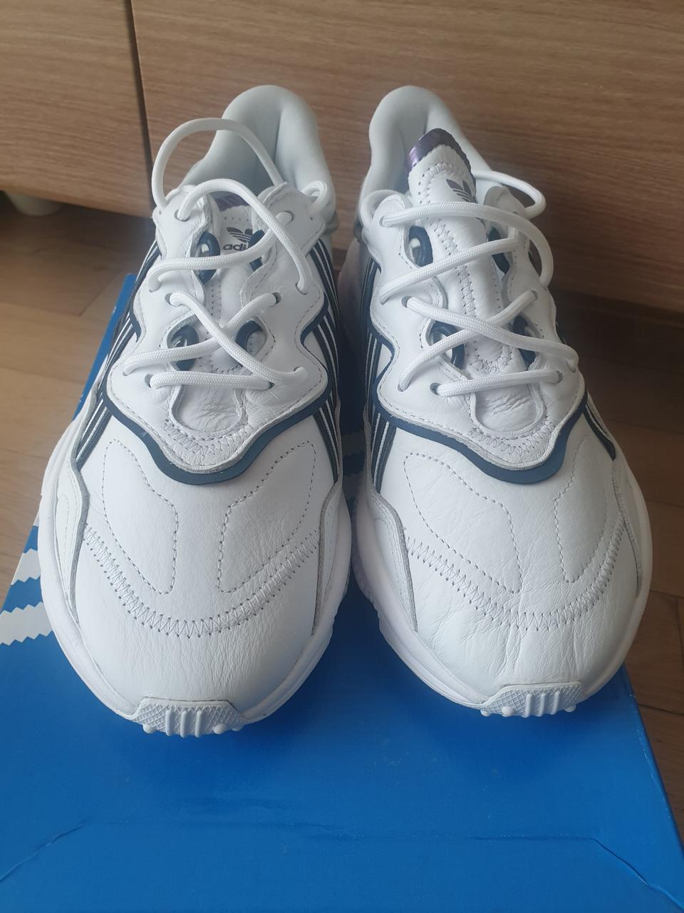 아디다스 운동화 240새거