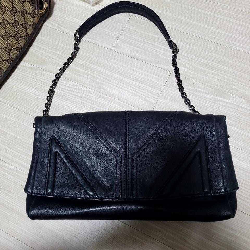 엠씨엠 숄더정품