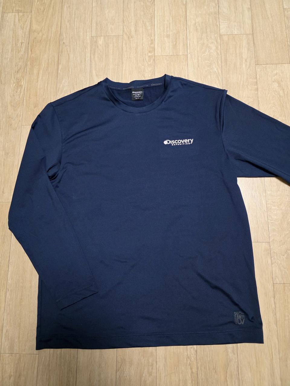 디스커버리 래쉬가드 상의