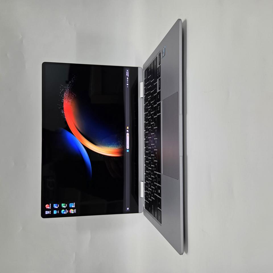 삼성 노트북 i5 갤럭시북 360 램16G/터치스크린/랩터레이크