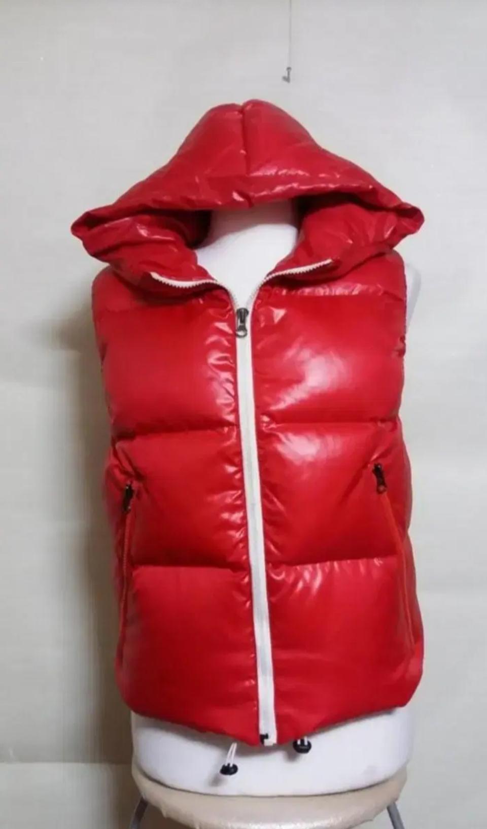 패딩 후드조끼(WEDNESDAY)