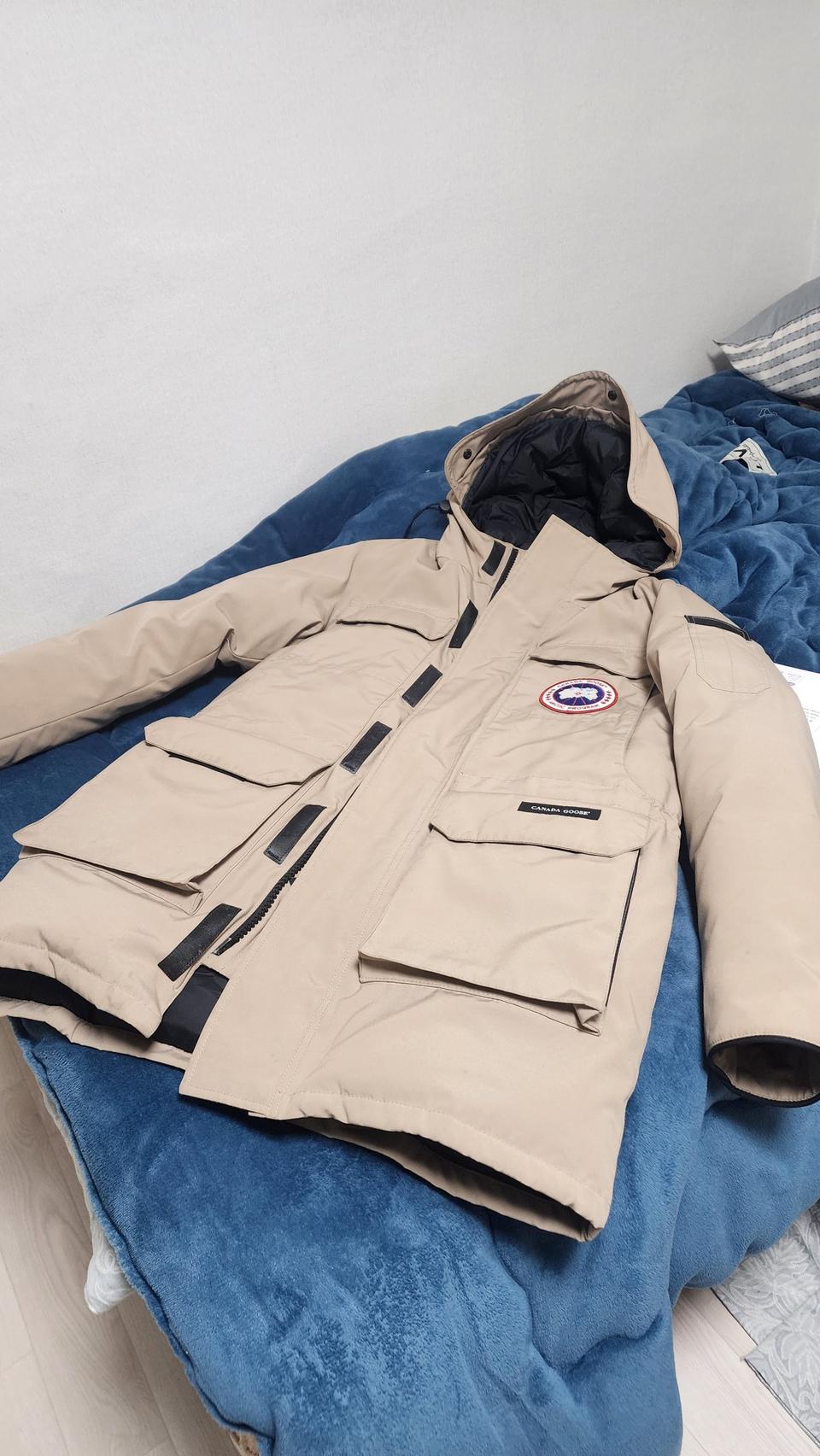 캐나다 구스 패딩 M 베이지