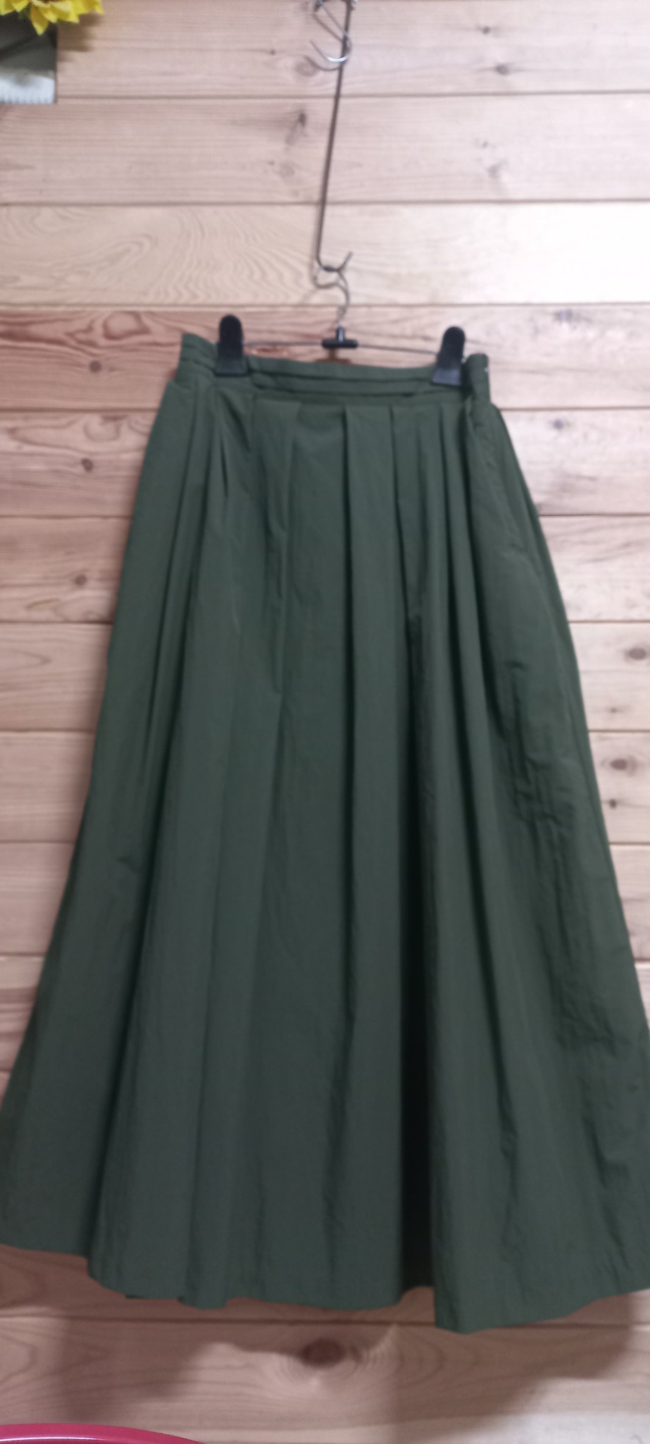 플리츠 롱 스커트