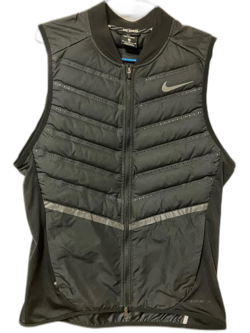 나이키 에어로로프트 베스트