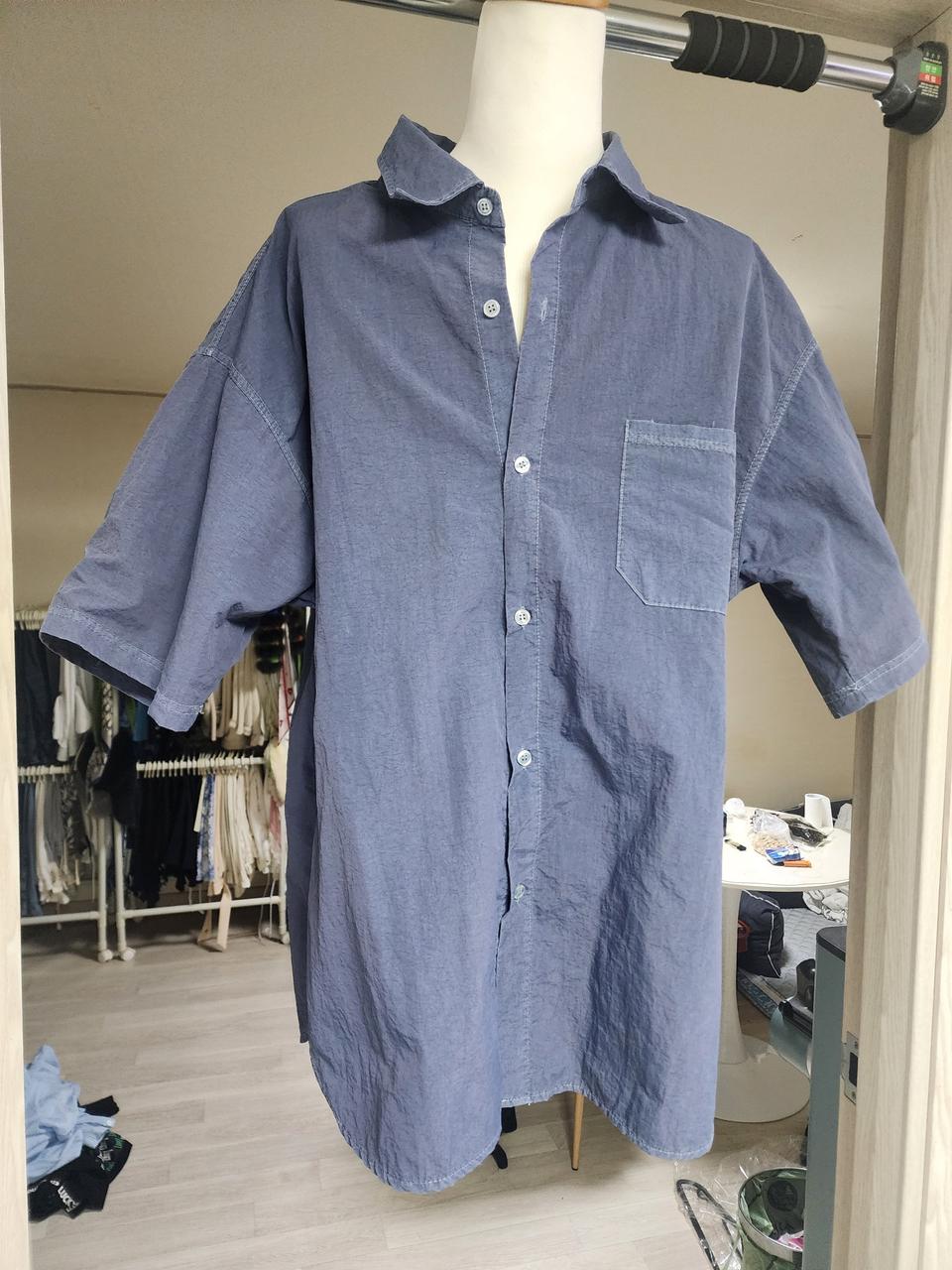 남성 오버핏 블루 셔츠