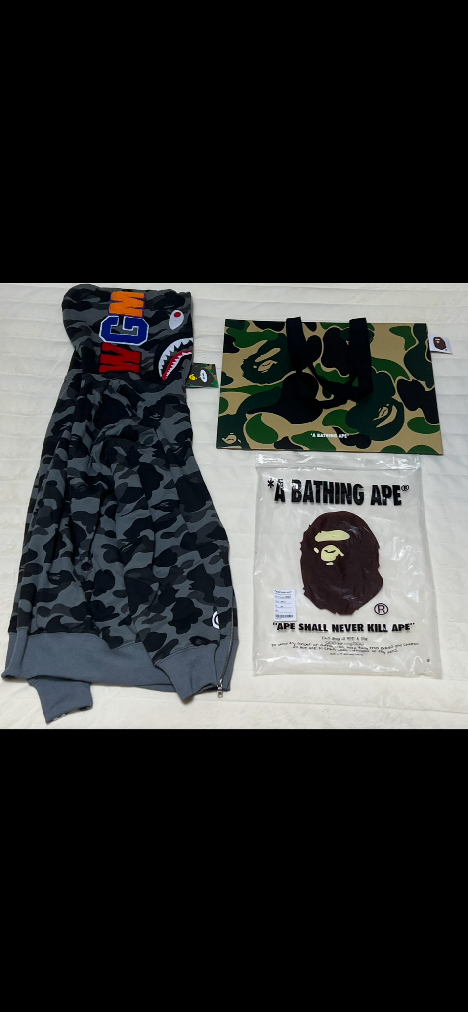 베이프 후드집업