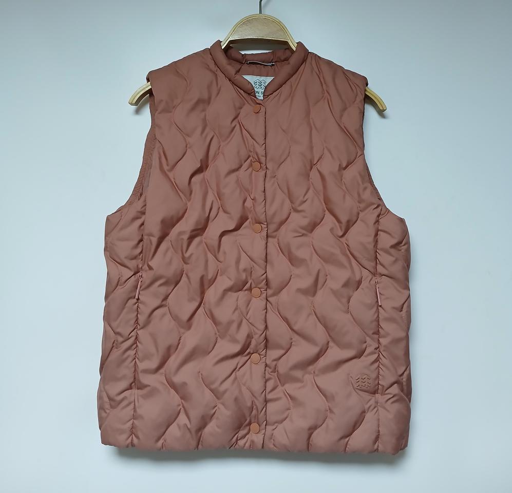 코오롱스포츠 경량 구스다운 조끼