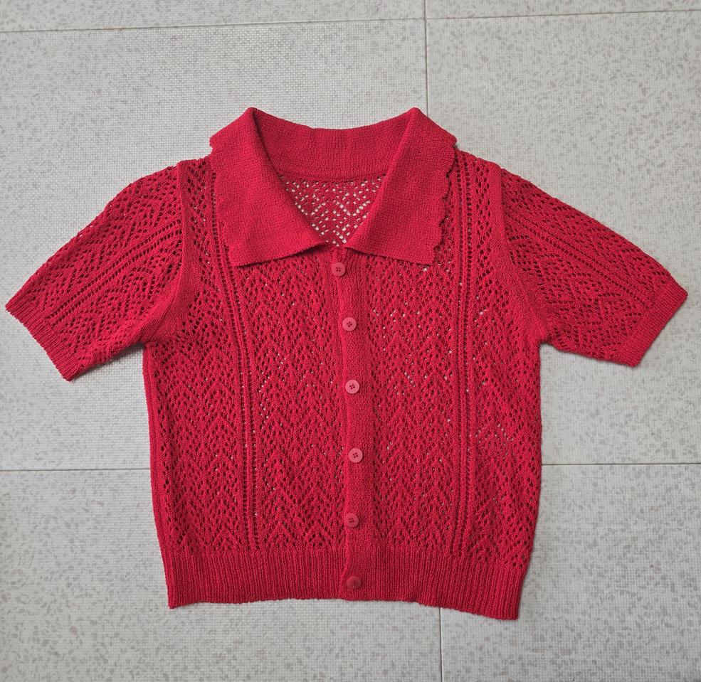 빨간색 펀칭 니트 반팔 가디건