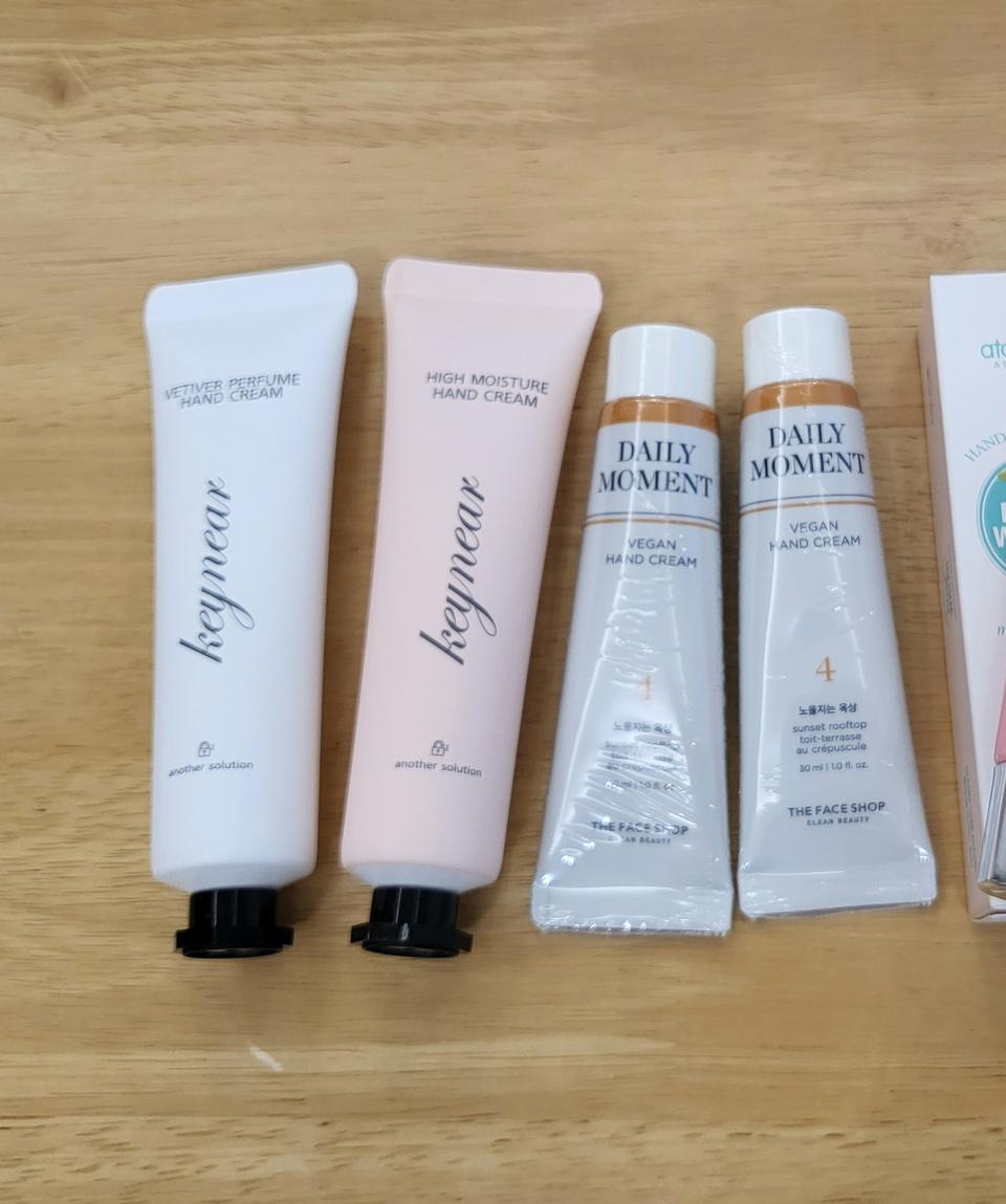 세상품● 키니어,더페이스샵 핸드크림 4개 18000원