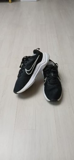 나이키 조깅화 245mm