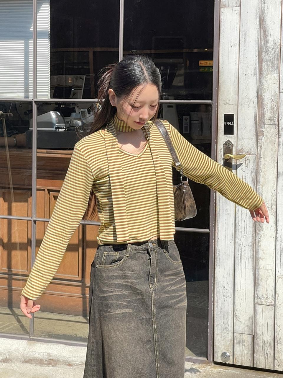 197 캐런 스트라이프 브이넥 세미 크롭 긴팔 티셔츠 타이 세트