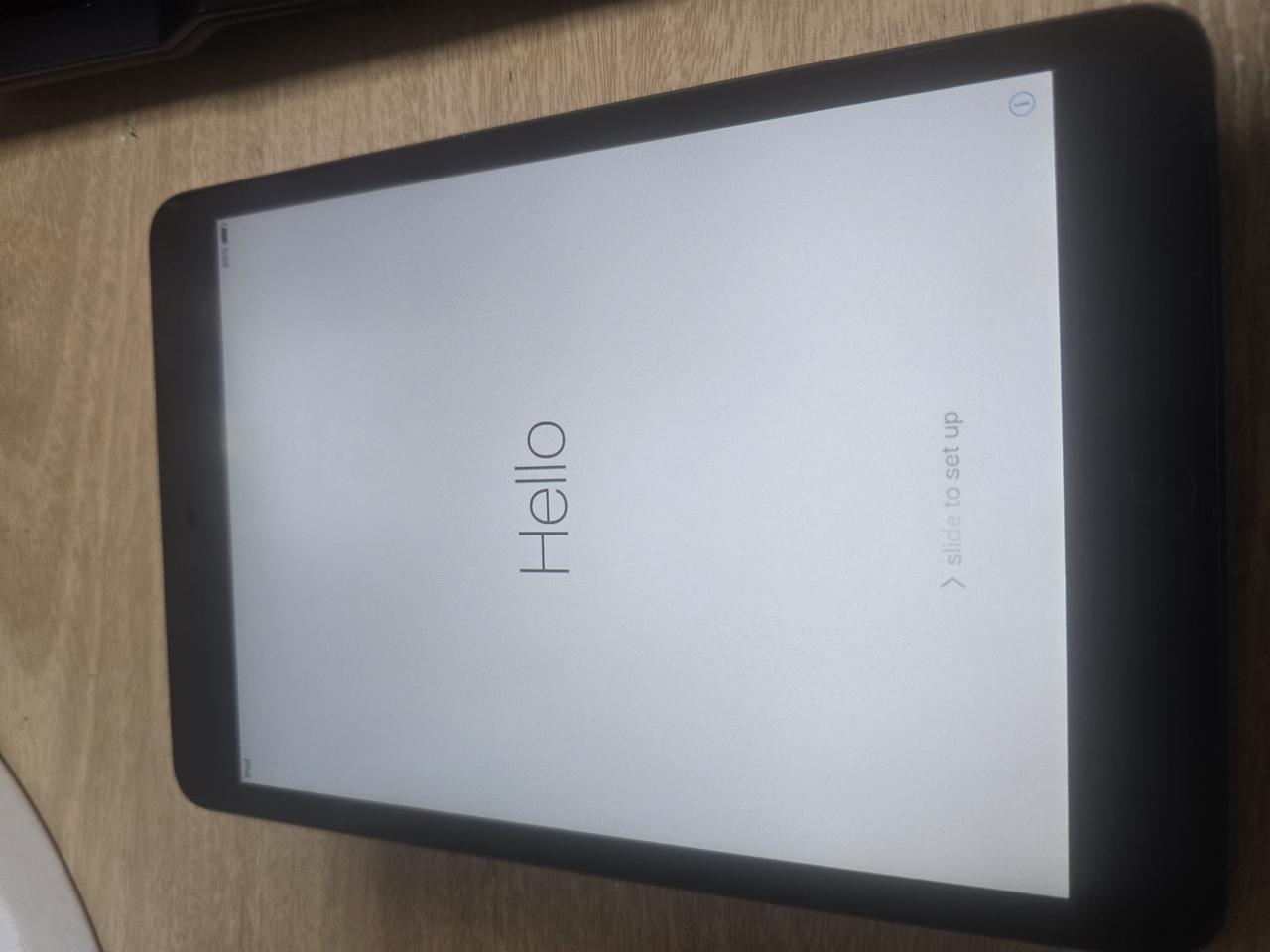 아이패드. A1395 판매 합니다.16G / 아이패드 A1432