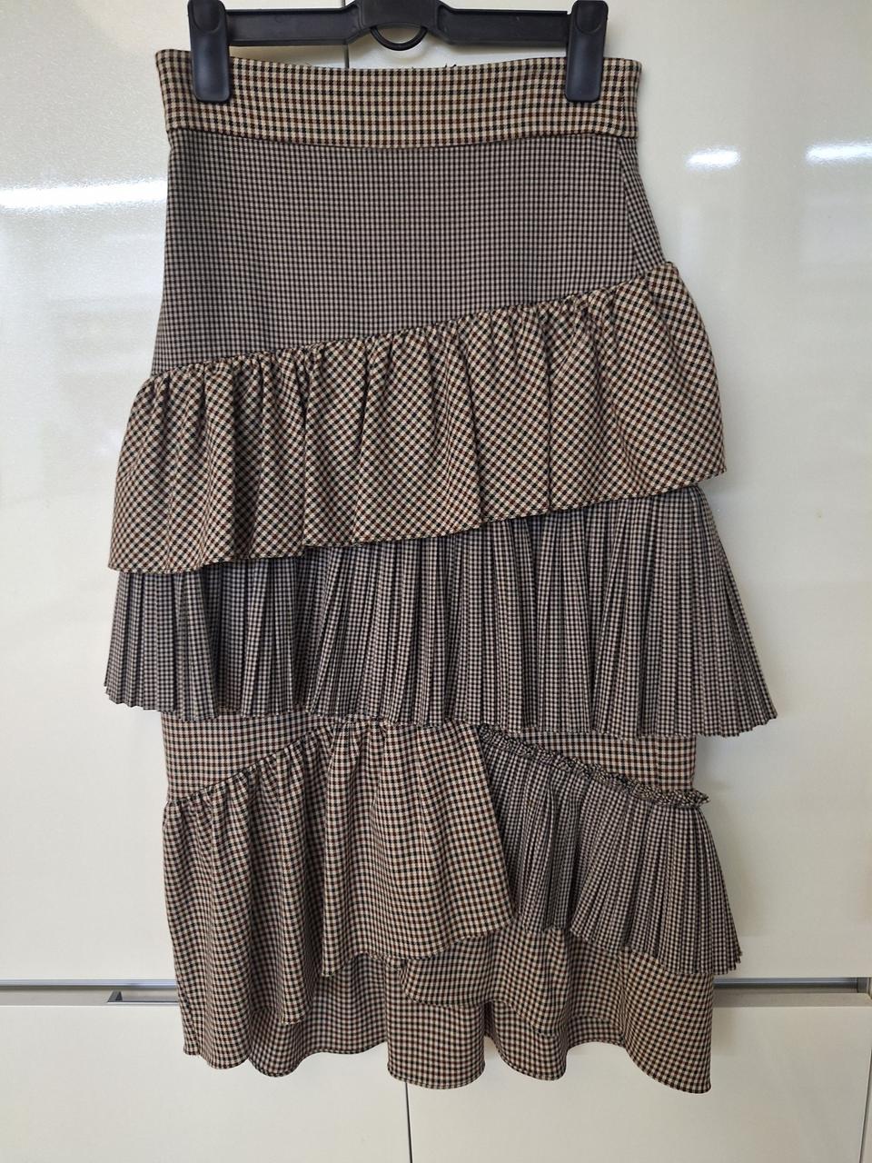 럭키슈에뜨 스커트 36, 풍성한 플리츠+러플, 체크