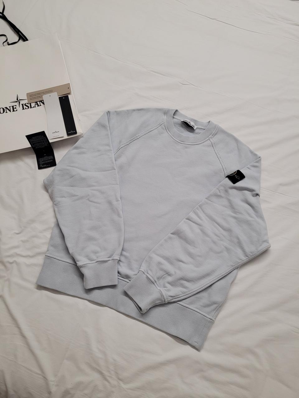 (미사용,새상품) 스톤아일랜드 래글런 하늘색 맨투맨