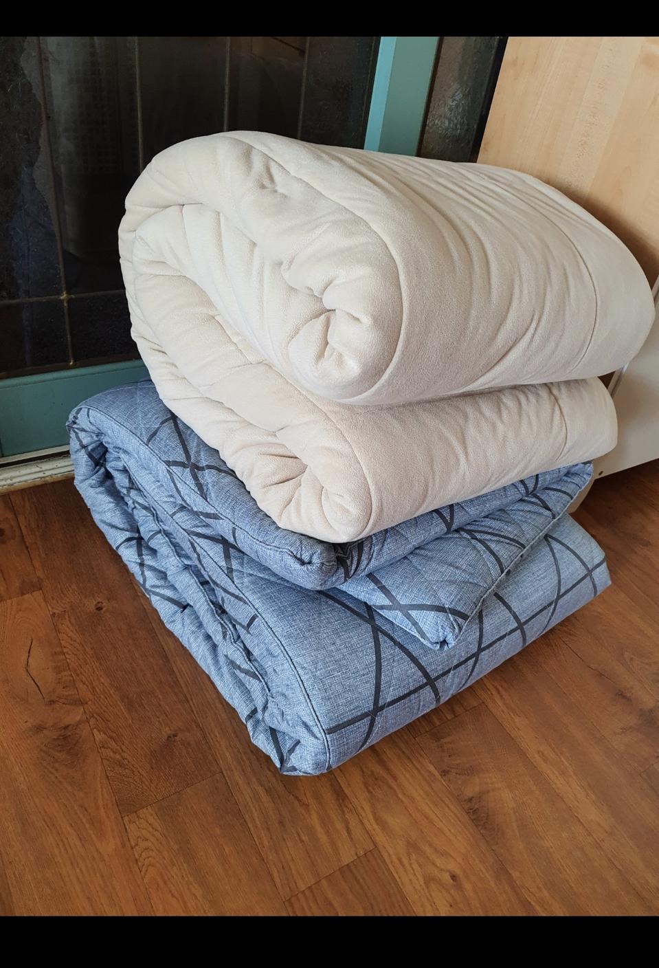 이불+지퍼커버요 편하게 부담없이 쓰실분께 2가지 합 저하게 1만5천원